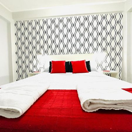 Imperium Apartamentos Centro Parking Gratis Mérida Extérieur photo
